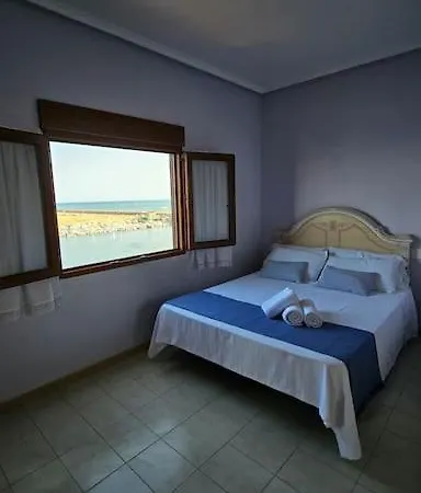 Un Salto Y A La Playa Apartment Torrevieja
