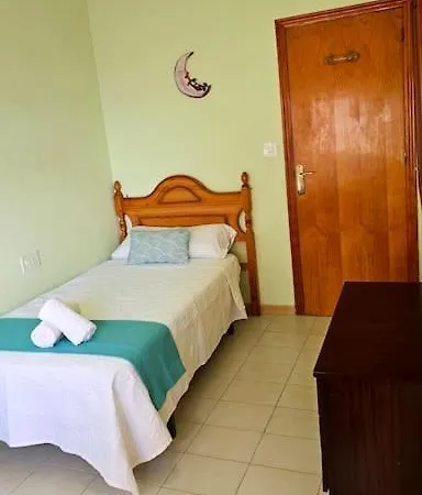 Un Salto Y A La Playa Apartment Torrevieja